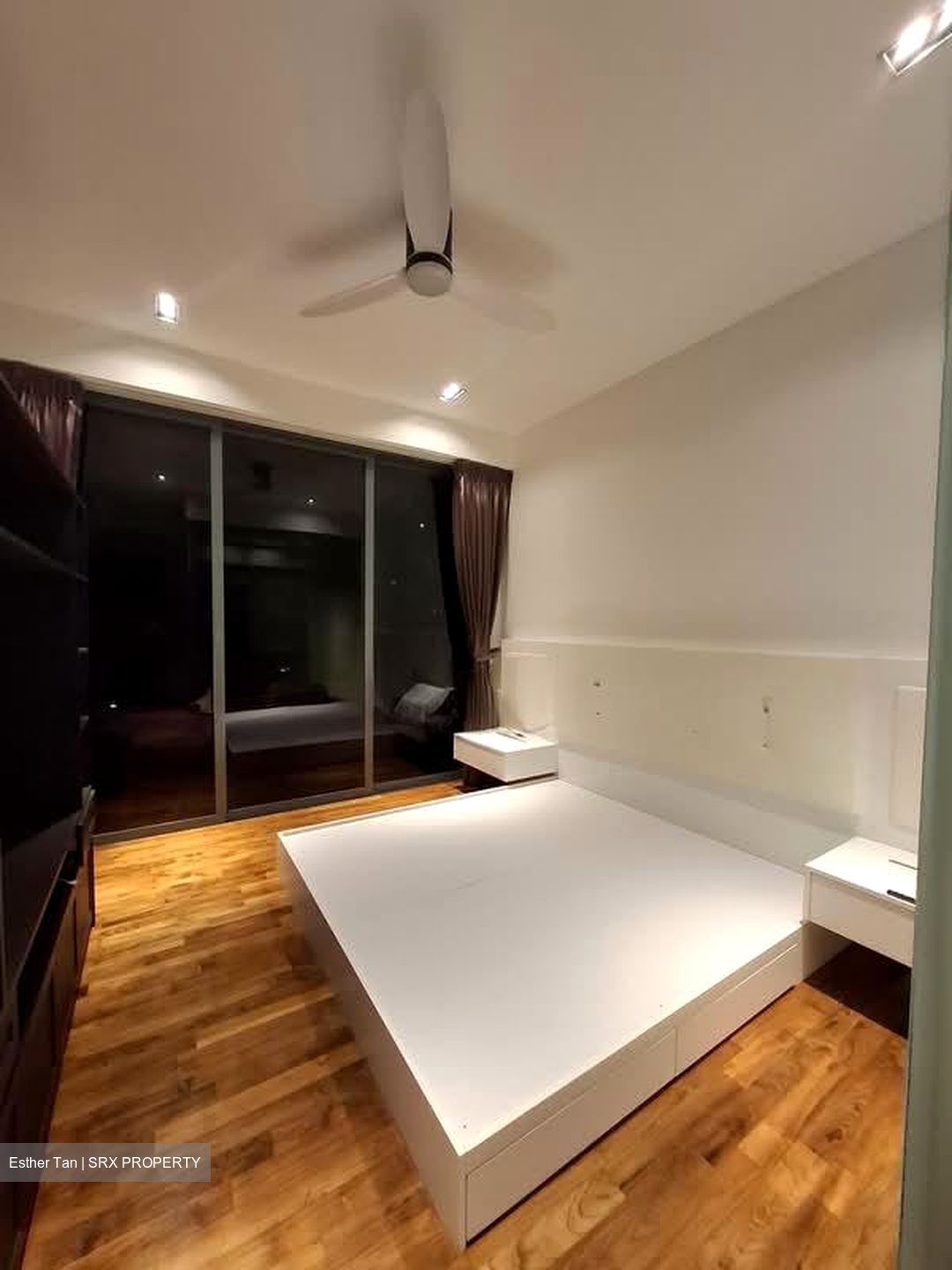 RiverGate (D9), Apartment #563944711